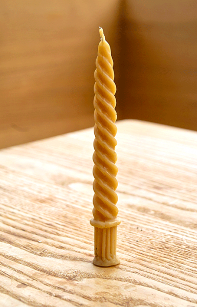 Bienenwachskerze